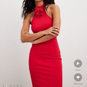 Na-kd slim fit maxi with rose neck embellishment